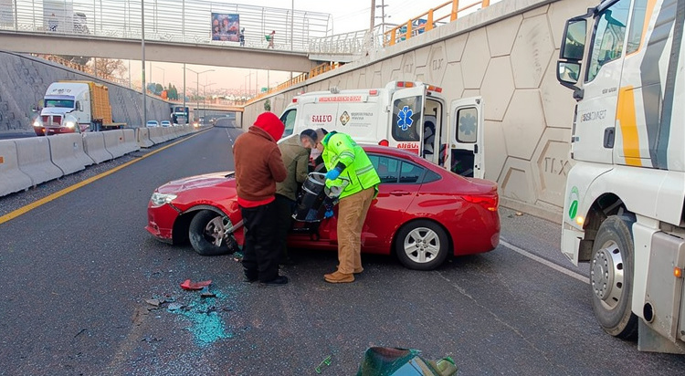 Caos en la Apizaco–Tlaxcala: accidente colapsa la circulación hacia la capital
